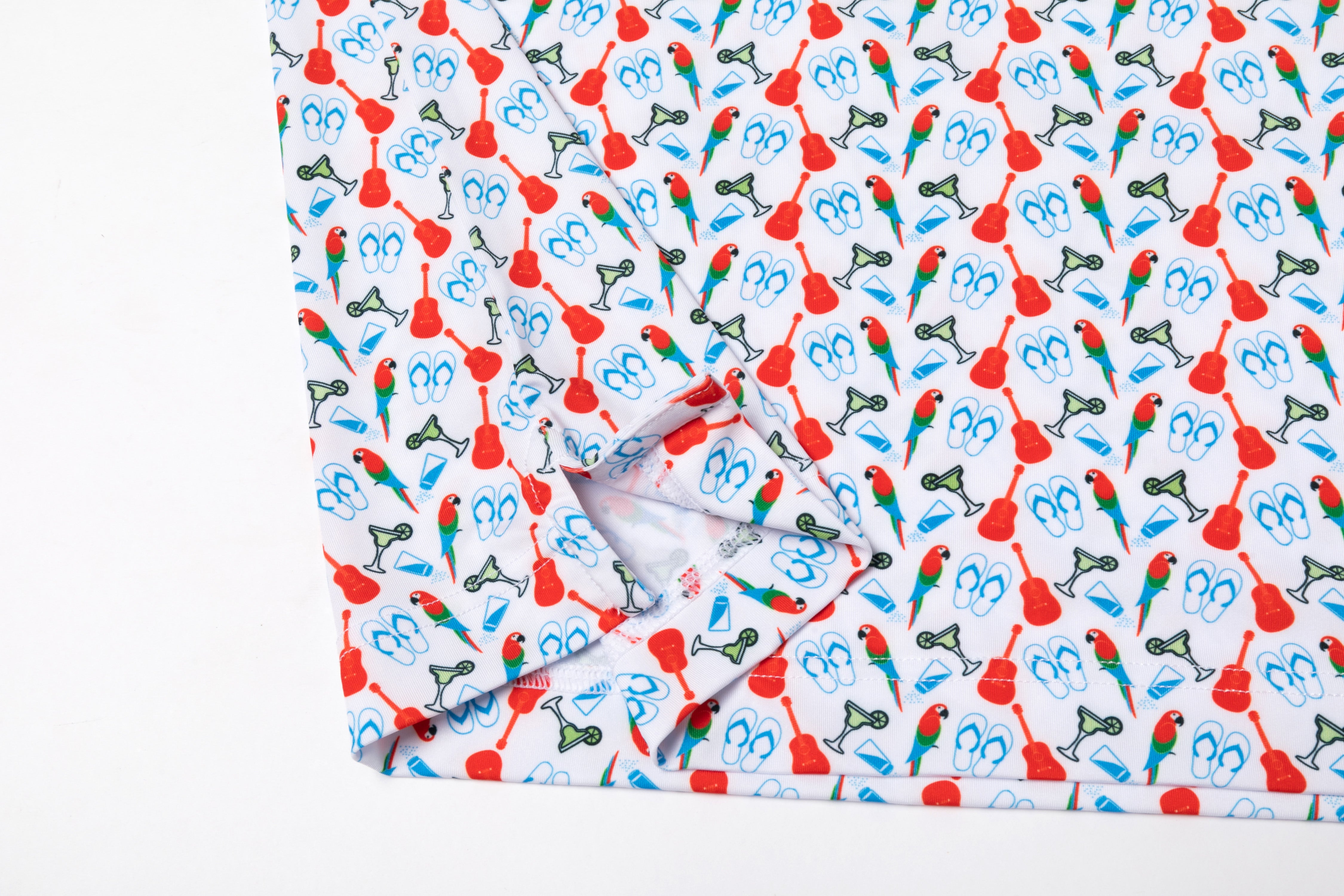 The Lost Shaker – Men’s Performance Print Golf Polo